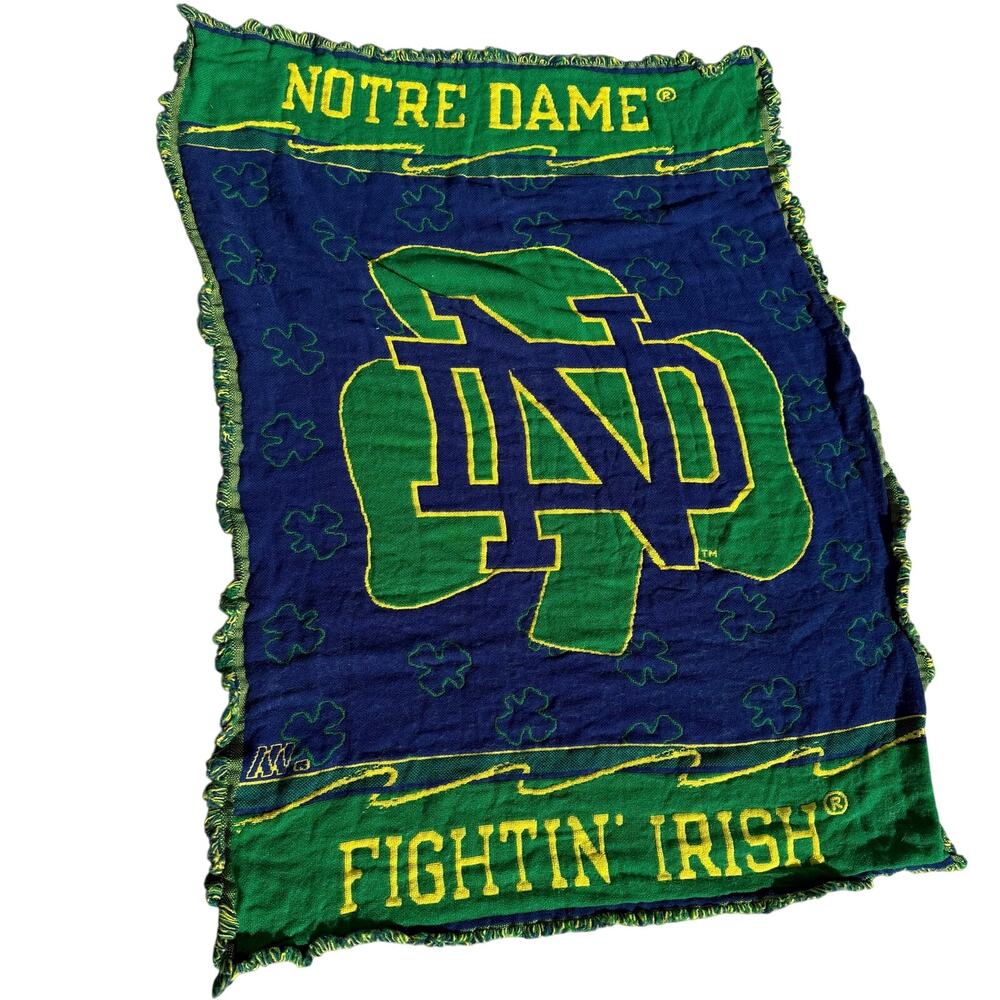 VTG The Northwest Company Notre Dame Fightin Irish Blanket 38”x 51” Made In USA